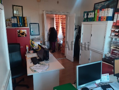 Foto Ufficio a Livorno Coteto di 180 m² con 4 locali in affitto