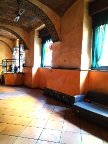 Foto Locale commerciale in via dei volsci, Roma San Lorenzo di 97 m²