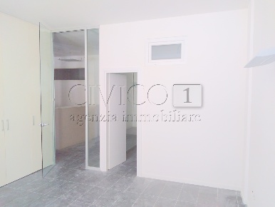 Foto Ufficio in Via Roma 100, Torri di Quartesolo Centro di 110 m²