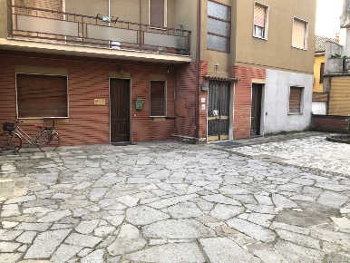 Foto Ufficio in Via Alberici 26, Codogno Centro di 224 m² con 4 locali