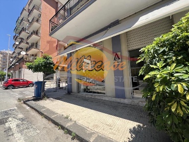 Foto Locale commerciale in VIALE TICA, Siracusa Scala Greca - Neapolis