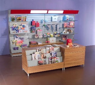 Foto Attività commerciale in Corte Compagni, Lucca di 90 m² con 2 locali