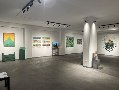 Foto Attività commerciale in Via Firenze 229/231, Catania di 98 m²