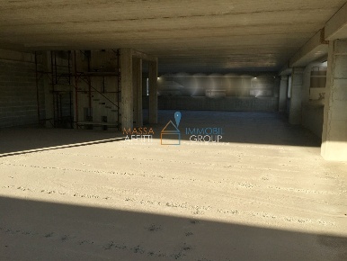 Foto Attività commerciale in Via Dorsale 50, Massa Zona Industriale