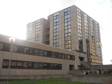 Foto Ufficio a Oristano Centro di 710 m² con 2 locali in affitto
