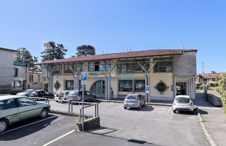 Foto Ufficio in Via G. Verdi 6, Adro Centro di 85 m² con 2 locali