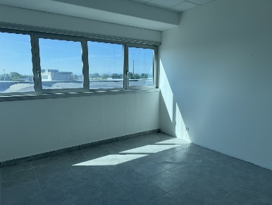 Foto Ufficio in Via Maestri del Lavoro snc, Sant'Angelo Lodigiano di 130 m²