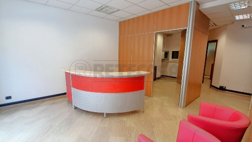 Foto Ufficio in Viale Trieste, Vicenza di 120 m² con 4 locali in affitto