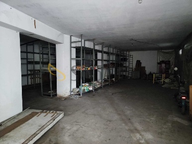 Foto Magazzino in Via Santa Lucia, Reggio di Calabria Tremulini - Eremo