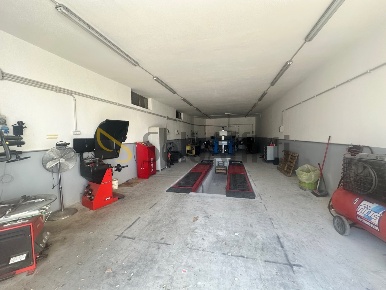 Foto Locale commerciale in Via Leda 2, Anzio Villa Claudia di 100 m²