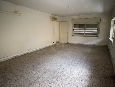 Foto Ufficio a Acireale San Cosmo, Corso Italia, Piazza Dante di 110 m²