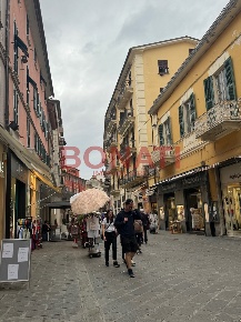 Foto Attività commerciale in Via del Prione 184, La Spezia Centro Storico