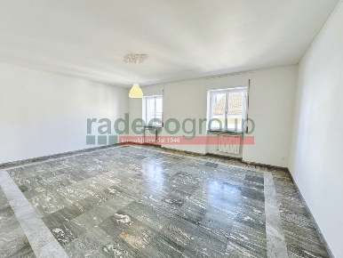 Foto Ufficio in piazza attias, Livorno Attias - Marconi di 40 m² in affitto