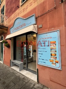Foto Attività commerciale a Bonassola Centro di 50 m² con 3 locali
