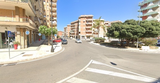 Foto Locale commerciale a Siracusa di 110 m² con 1 locali in vendita