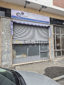 Foto Locale commerciale in Via Tripoli 48, Grugliasco Lesna di 60 m²