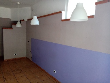 Foto Locale commerciale in Piazza Resistenza 10, Terni di 150 m² in vendita