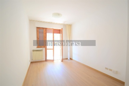 Foto Ufficio in Via Luigi Catanelli 6, Perugia di 60 m² con 3 locali