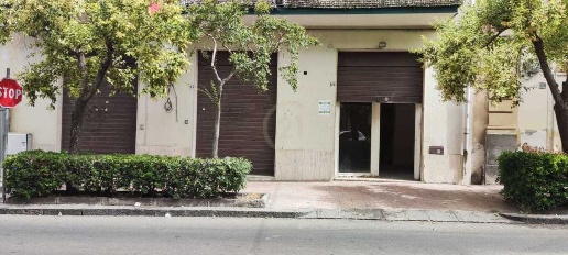 Foto Locale commerciale in Via XII Traversa 122, Belpasso Centro di 128 m²