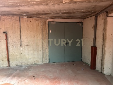 Foto Magazzino in Via Paglia, San Martino Buon Albergo Vago di 150 m²