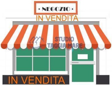 Foto Locale commerciale in Via Cristoforo Colombo 26, Badalucco Centro