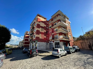 Foto Appartamento in Via Napoli, Benevento Rione Libertà di 120 m²