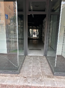 Foto Locale commerciale in VIA DELLA PISANA, Roma Pisana - Bravetta