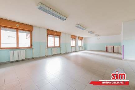 Foto Ufficio in Via Pellegrini s, Novara San Martino di 233 m² in vendita
