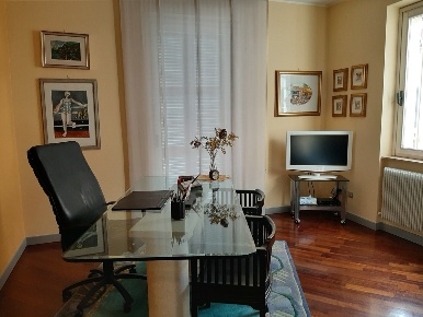Foto Ufficio a Piacenza Centro Storico di 47 m² con 3 locali in vendita