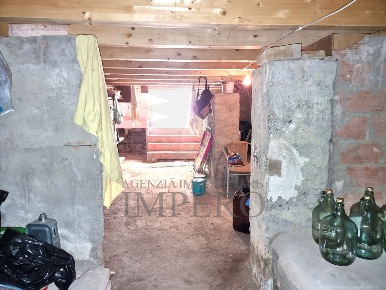 Foto Magazzino in Passeggiata Cavallotti 1, Ventimiglia Centro Città