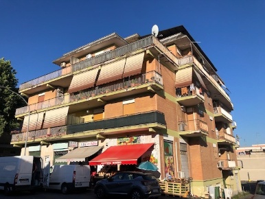 Foto Ufficio in Via Umberto Maddalena 33, Guidonia Montecelio Centro