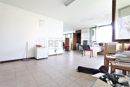 Foto Ufficio a Camisano Vicentino di 75 m² in affitto