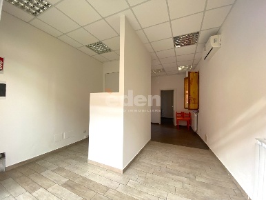 Foto Ufficio in Corso Libertà 94, San Cesario sul Panaro Centro di 35 m²