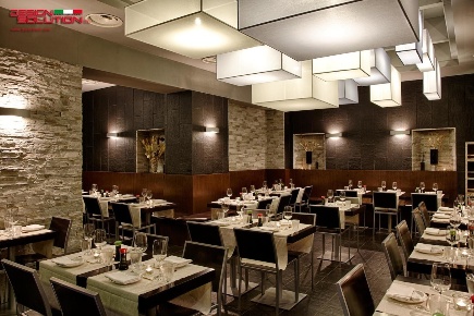 Foto Attività commerciale in viale europa, Lucca San Concordio di 500 m²