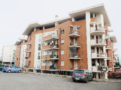 Foto Ufficio in Via Venezia  33, Fiano Romano di 50 m² con 2 locali
