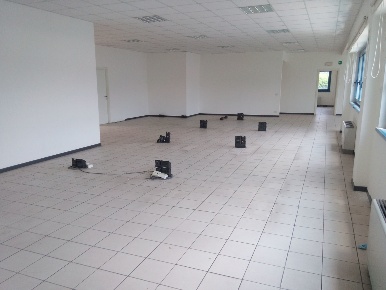 Foto Ufficio in Via Vecchi Pardini, Lucca Sant'Anna di 340 m² con 1 locali
