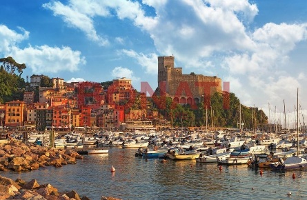 Foto Locale commerciale a Lerici di 140 m² con 5 locali in vendita