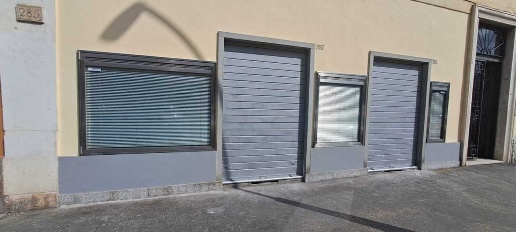 Foto Locale commerciale in Via Appia Nuova 287, Roma Re di Roma di 160 m²