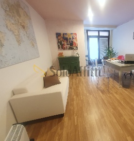 Foto Locale commerciale a Rosignano Marittimo di 65 m² con 1 locali