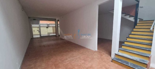 Foto Locale commerciale in Via Plebiscito 8/A, Carrara Centro di 278 m²