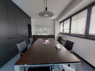 Foto Ufficio in corso Spagna, Padova Zona Industriale di 230 m² in affitto