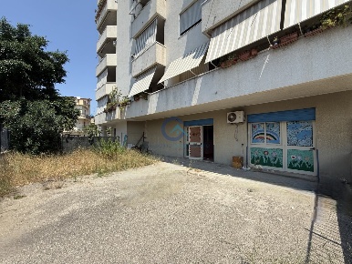 Foto Locale commerciale in via borrace alla caserma 43/A, Tremulini - Eremo