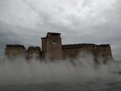 Foto Attività commerciale in Via Castelfidardo 10, Rimini Centro Storico