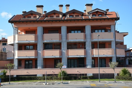 Foto Ufficio in GRADO VIA LUIGI RIZZO 13, Grado Centro di 287 m² in vendita