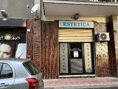 Foto Locale commerciale in via turati 239, Caltanissetta Centro di 80 m²