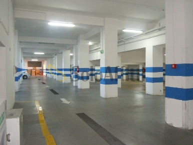 Foto Locale commerciale a Catanzaro Catanzaro Lido di 1250 m² con 4 locali