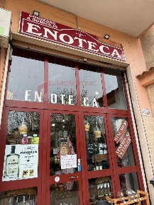 Foto Attività commerciale in Via Borghesiana, Roma Rocca Cencia di 22 m²