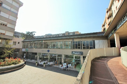 Foto Ufficio in Via Creta, Brescia Brescia Due di 730 m² in vendita