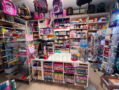 Foto Attività commerciale a Budrio Centro di 50 m² con 3 locali in vendita