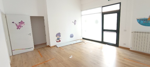 Foto Locale commerciale a Ragusa di 100 m² con 3 locali in affitto